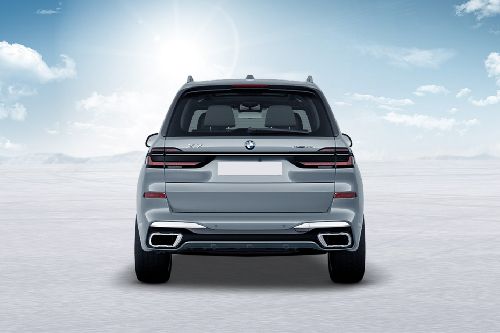 Full Rear View of BMW X7