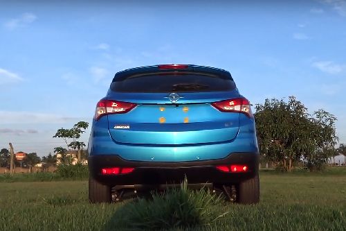 Full Rear View of Haima S5