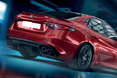 Exhaust Pipe of Alfa Romeo Giulia Quadrifoglio