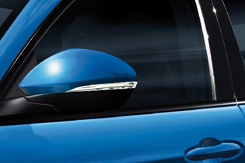 Alfa Romeo Stelvio Drivers Side Mirror Front Angle