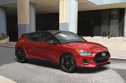 Hyundai Veloster Front Cross Side View