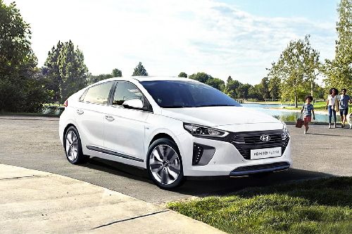 Ioniq Hybrid Front angle low view