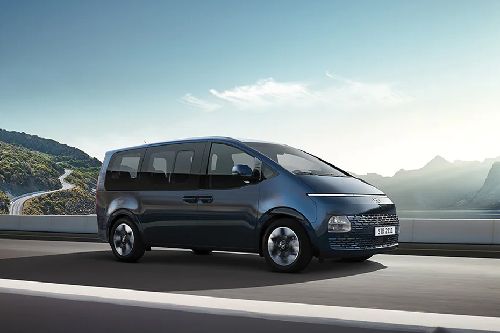 Staria Tilted Front View