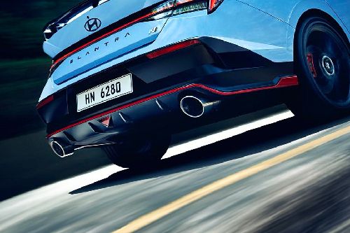 Exhaust Pipe of Hyundai Elantra N