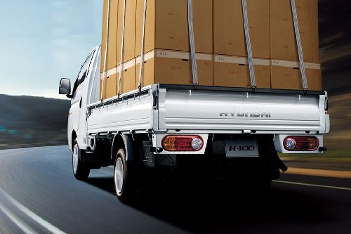 Rear Medium View of Hyundai H-100