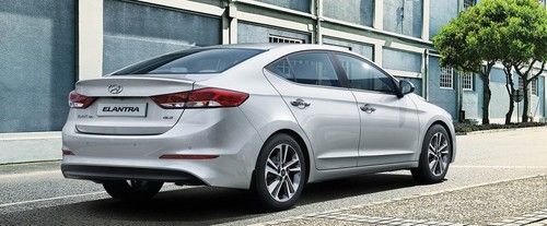 Elantra (2008-2015) Rear angle view