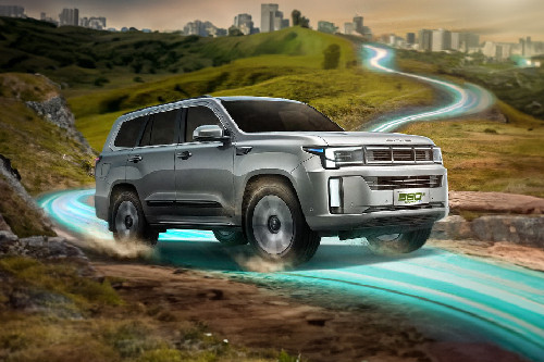 BAIC B60e Beaumont rEV Front angle low view