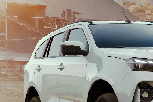 Isuzu MU-X Drivers Side Mirror Front Angle