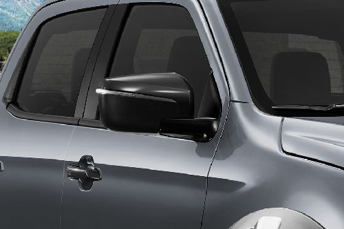 Isuzu D-Max Drivers Side Mirror Front Angle