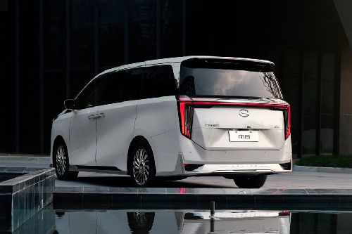 Rear Cross Side View of GAC M8