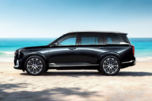 GS8 HEV Side view