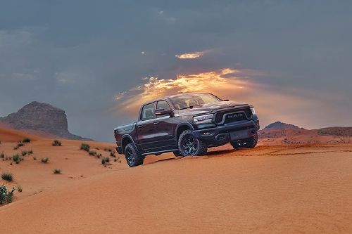 1500 Medium Angle Front View