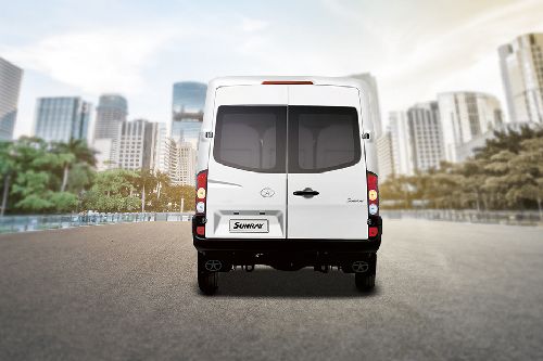 Full Rear View of JAC Sunray