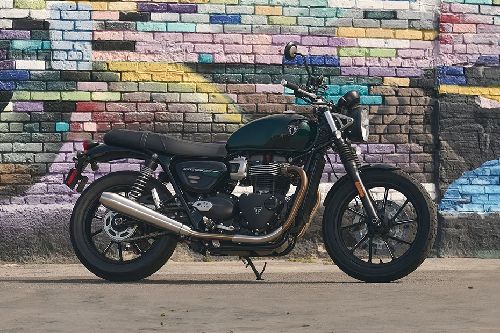 Triumph Speed Twin 900 Right Side Viewfull Image