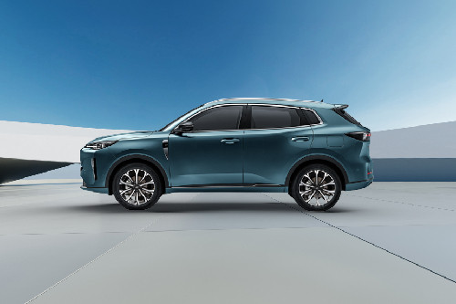 Nevo Q05 PHEV Side view