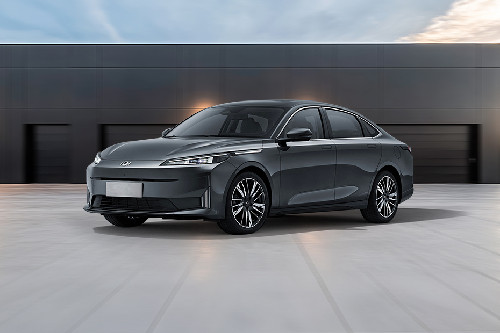 Changan Nevo A05 Front angle low view