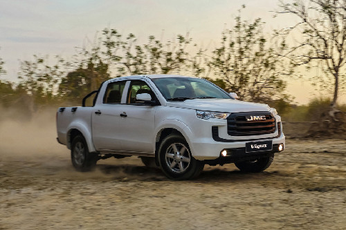 Front Cross Side View JMC Vigus Front Cross Side View