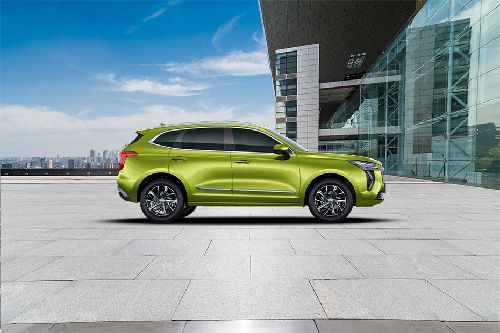 Haval Jolion Medium Angle Front View