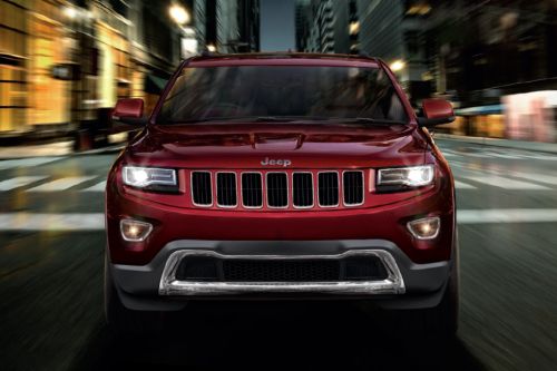 Full Front View of Grand Cherokee