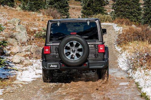 jeep wrangler rear view