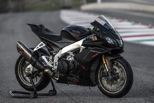 Aprilia RSV4 1100 Factory Slant Rear View Full Image