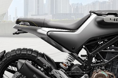 Husqvarna Svartpilen 401 2025 Price Philippines, Specs November