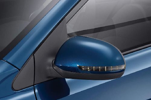 Kia Soluto Drivers Side Mirror Front Angle
