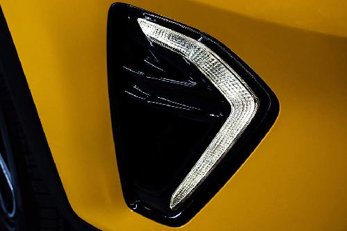 Stonic Front Fog Lamp