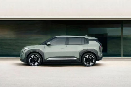 Kia EV3 Drivers Sideview