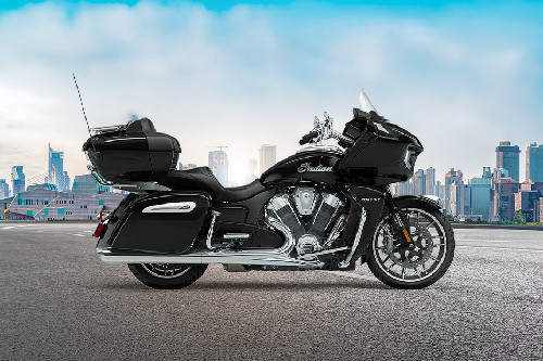 Indian Pursuit Limited Right Side Viewfull Image