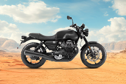 Moto Guzzi V7 Right Side Viewfull Image