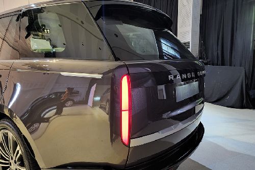 Range Rover Tail light