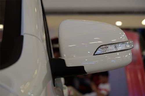 Kaicene Honor S Drivers Side Mirror Front Angle