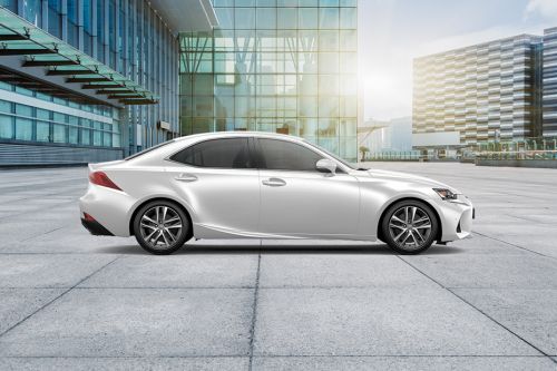 Lexus IS Drivers Sideview