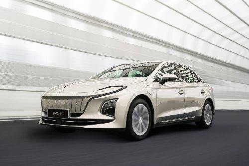 E-QM5 Medium Angle Front View