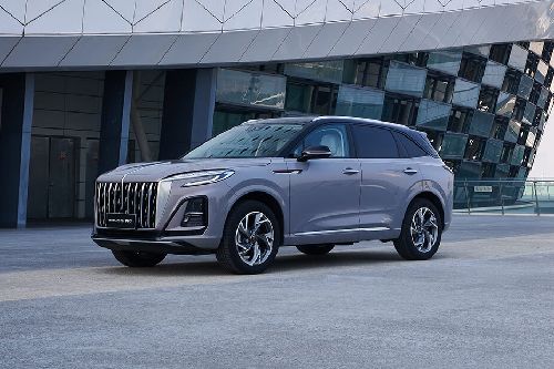 Hongqi HS3 Front Side View