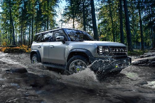 Jetour T2 Front Cross Side View