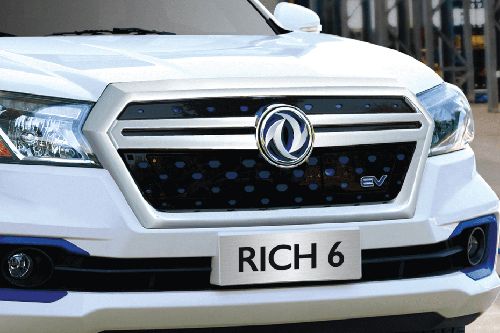 Rich 6 EV Grille View