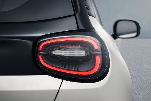 Nammi Tail light