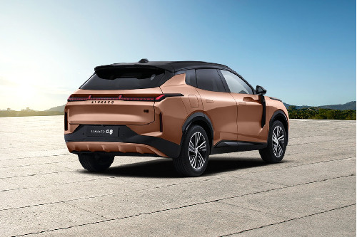 08 EM-P Rear angle view