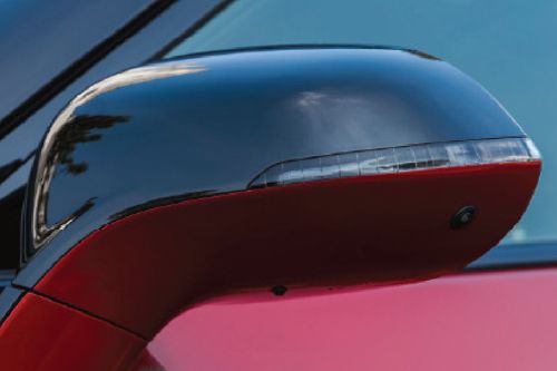 VinFast VF 7 Drivers Side Mirror Front Angle