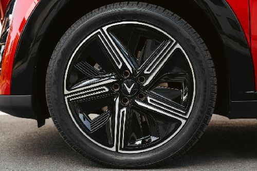 VF 7 Wheel