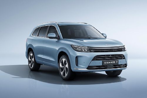 SERES 7 Front Medium View