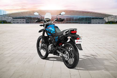 Hero XPulse 200 4V Slant Back Side View Right