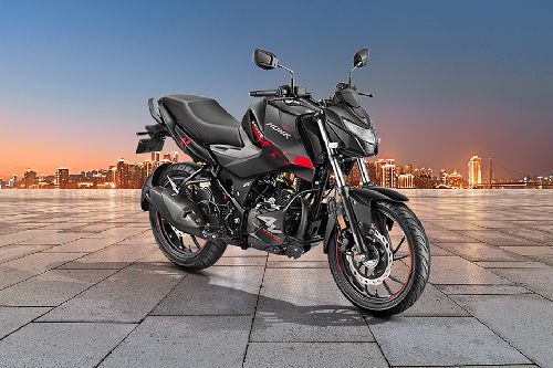 Slant Rear View Full Image Hero Hunk Slant Rear View Full Image