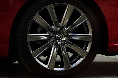 6 Sedan Wheel