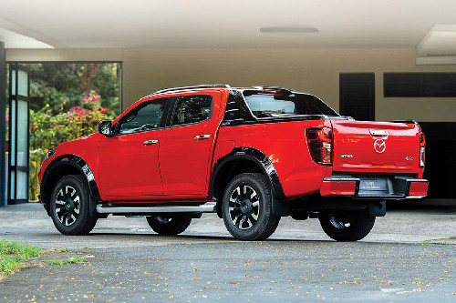 Rear Cross Side View Rear Cross Side View of Mazda BT-50