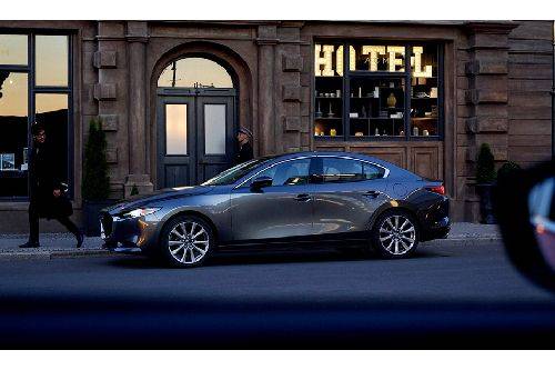 Mazda 3 Sedan Reviews