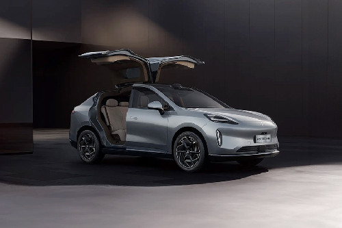 Aion Hyptec HT Front angle low view