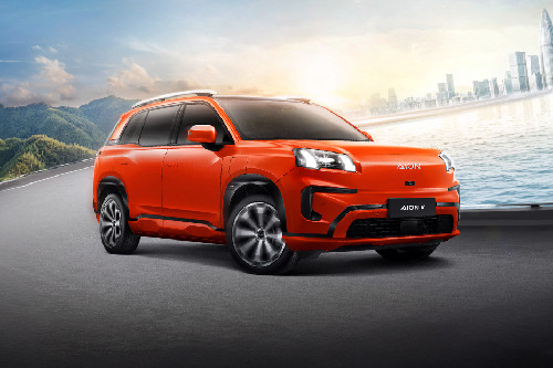 Aion V Front angle low view